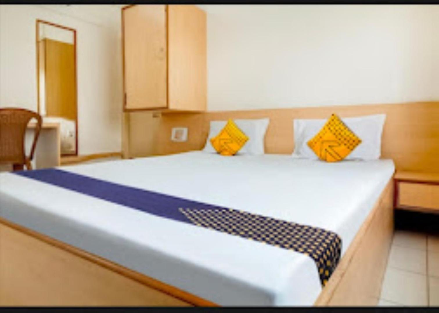 Hotel Rahi Nashik Exterior photo